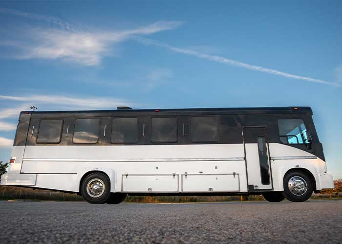 Cadillac Escalade SUV - View 1